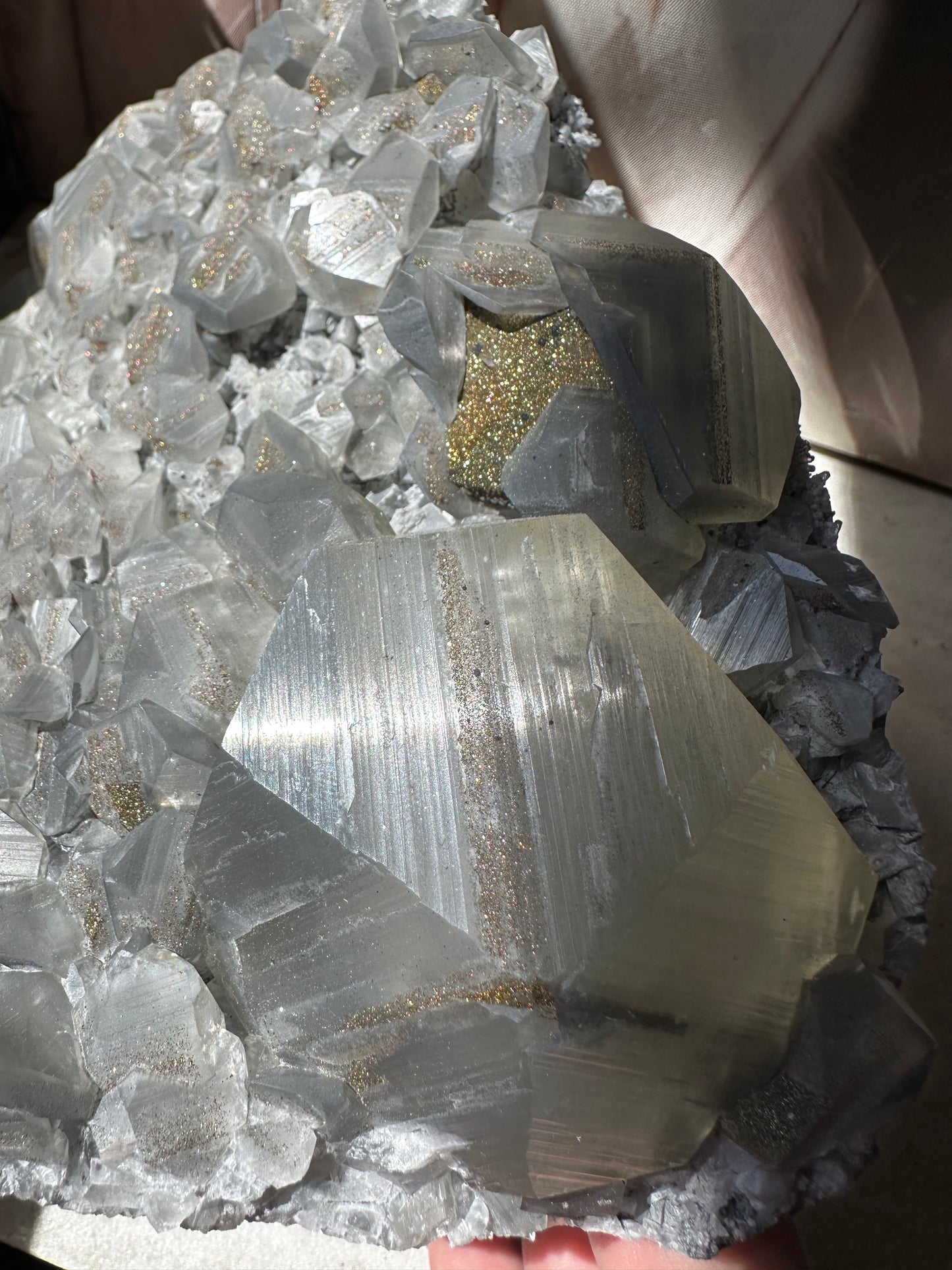 Mercedes ‘Benz’ Calcite with chalcopyrite