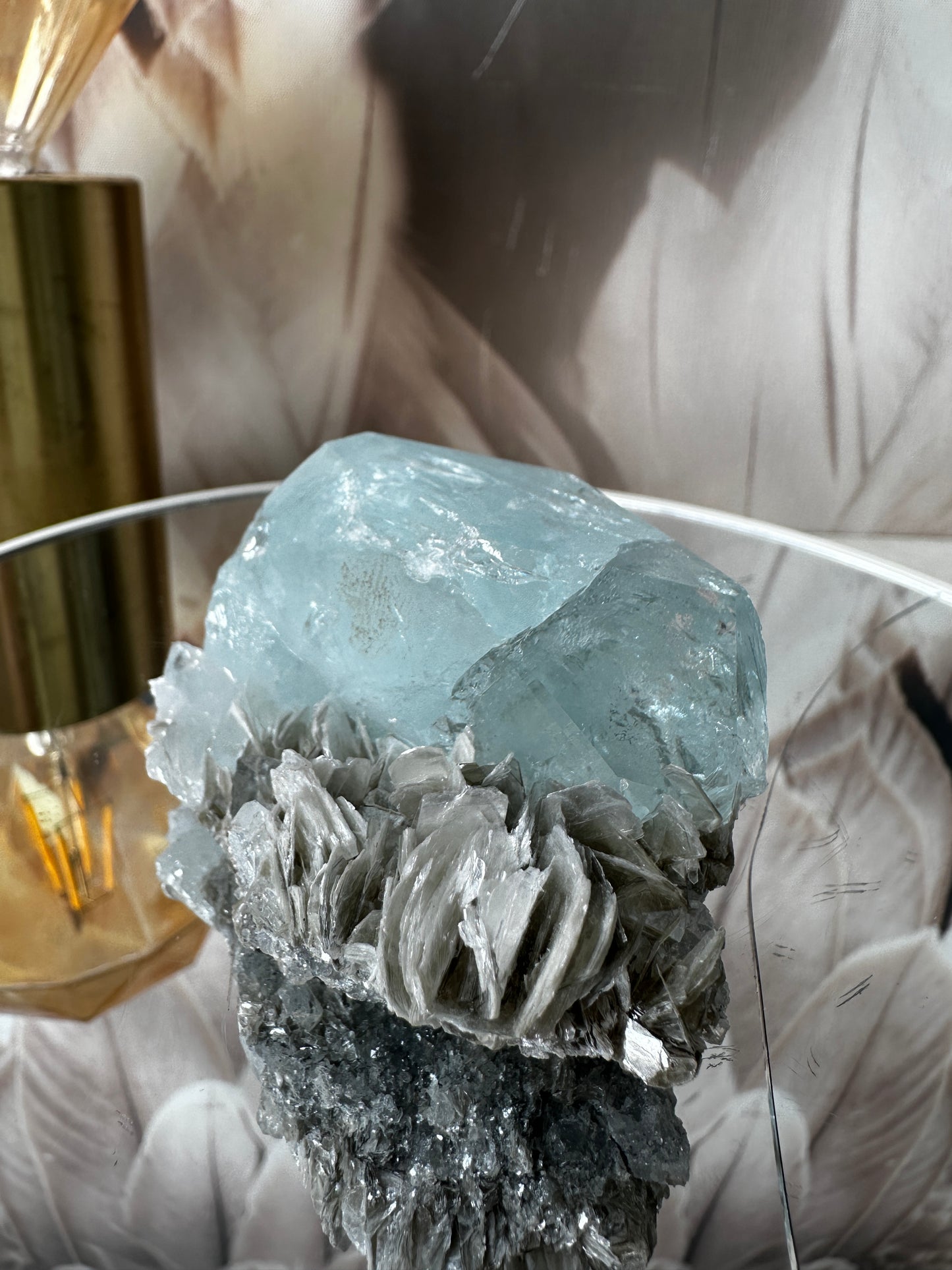 Chinese Tabular Aquamarine with Muscovite (Sichuan China)