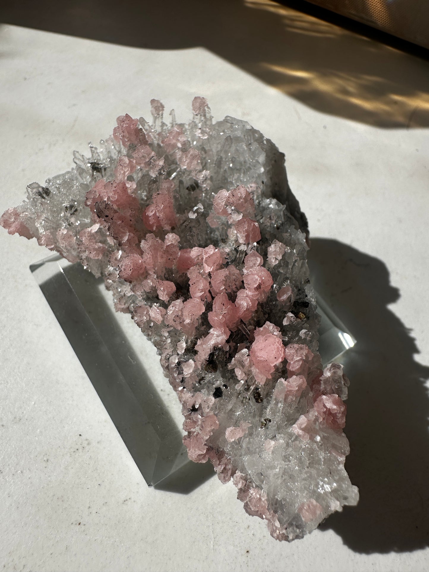 Rhodochrosite on Quartz (Wutong Mine, China)
